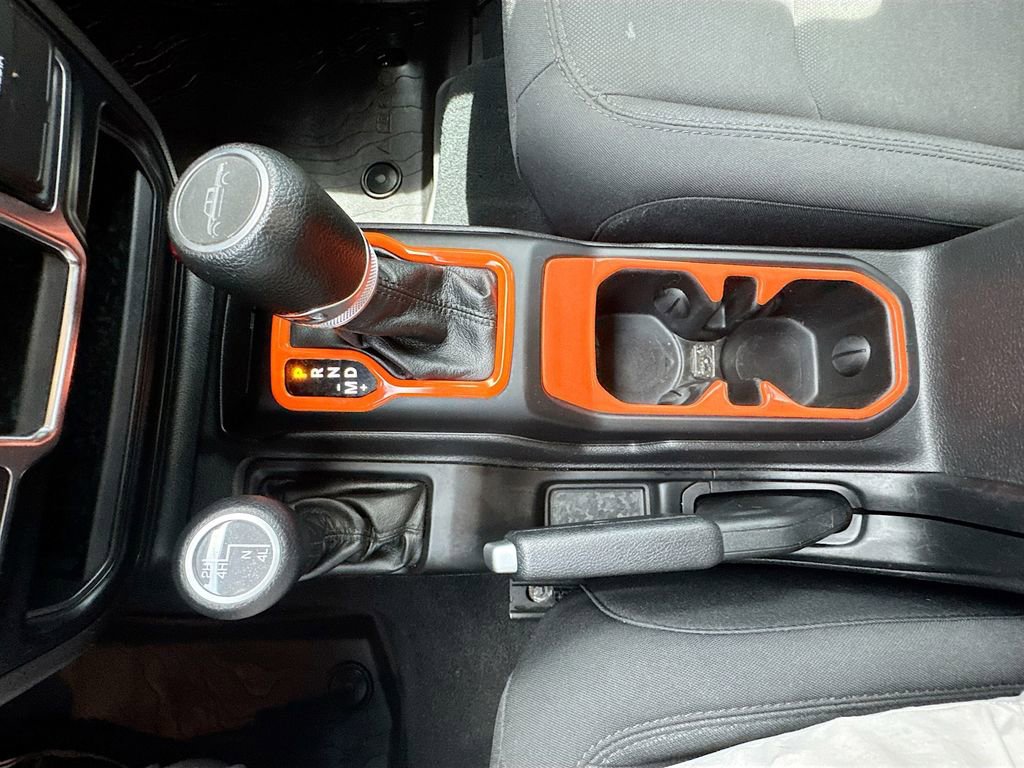 Used 2022 Jeep Gladiator Sport image 23