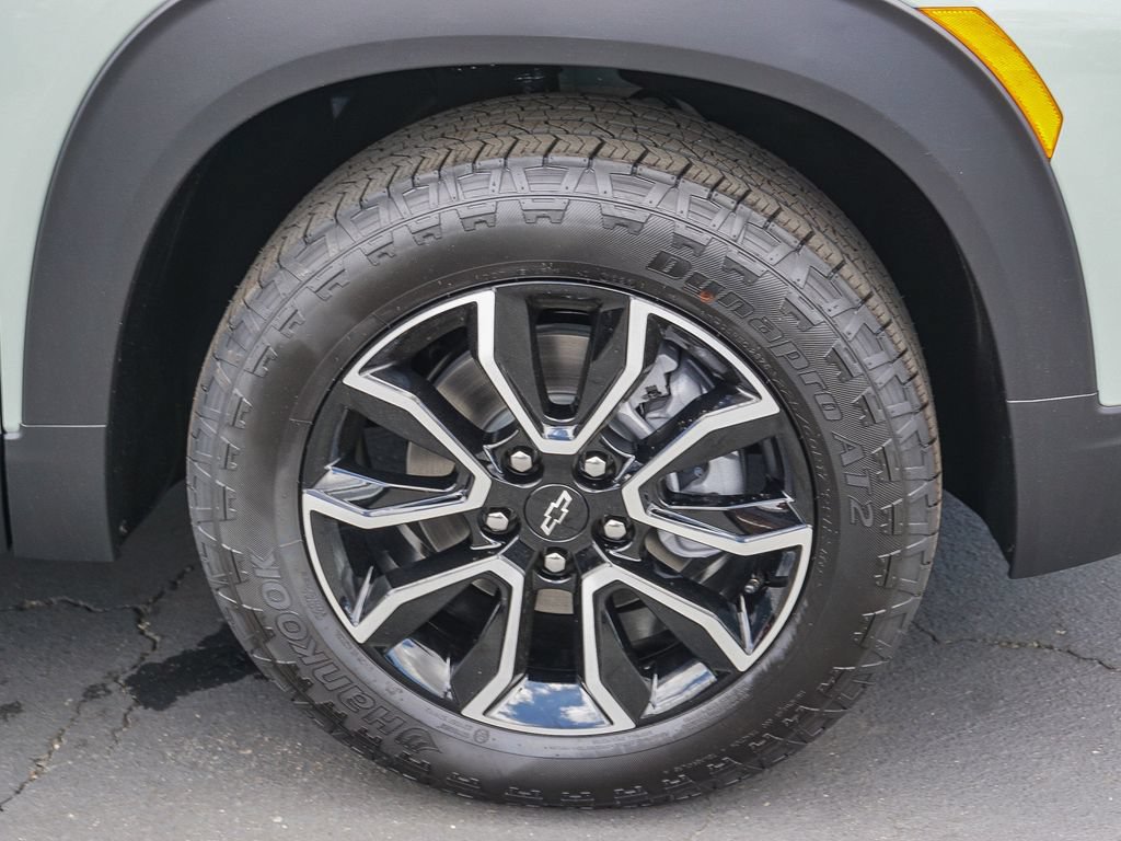 New 2026 Chevrolet TrailBlazer ACTIV w/ Driver Confidence Package FWD image 9