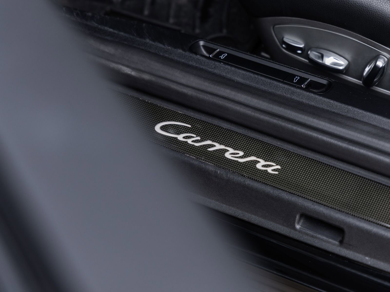 Used 2019 Porsche 911 Carrera image 26