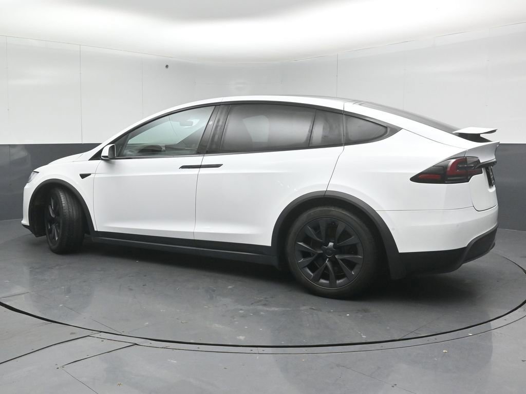 Used 2022 Tesla Model X image 5