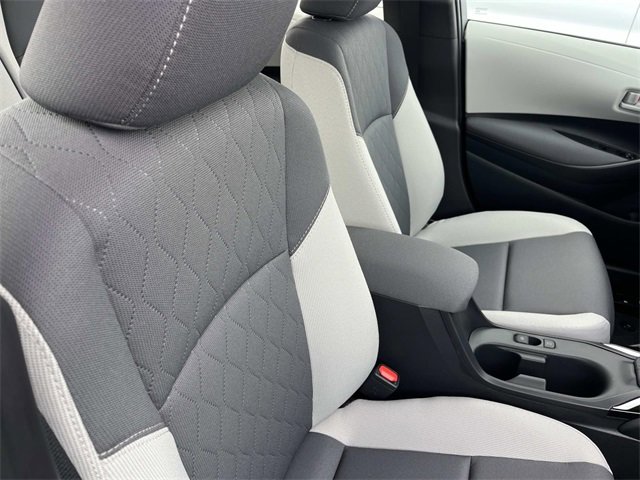 Used 2026 Toyota Corolla LE image 22