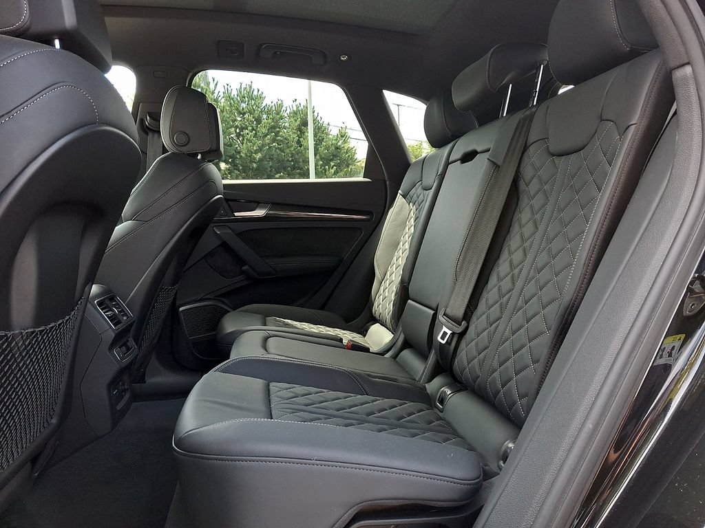 Used 2019 Audi SQ5 Premium Plus AWD/4WD image 12