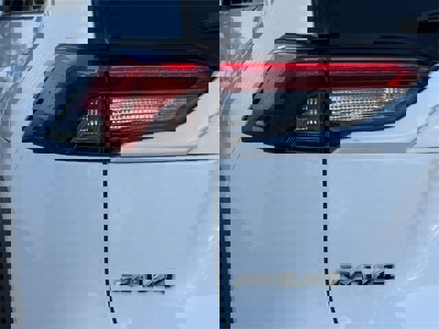 Used 2021 Toyota RAV4 XLE image 6