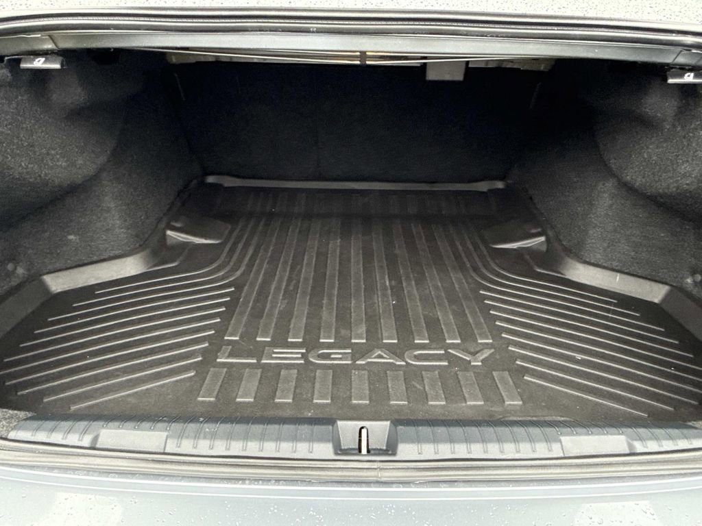 Used 2021 Subaru Legacy Premium image 21