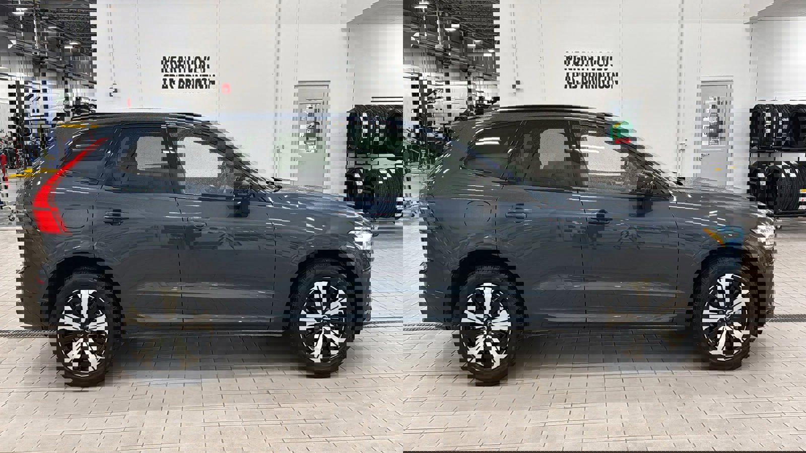 Used 2025 Volvo XC60 T8 Core w/ Protection Package Premier image 4