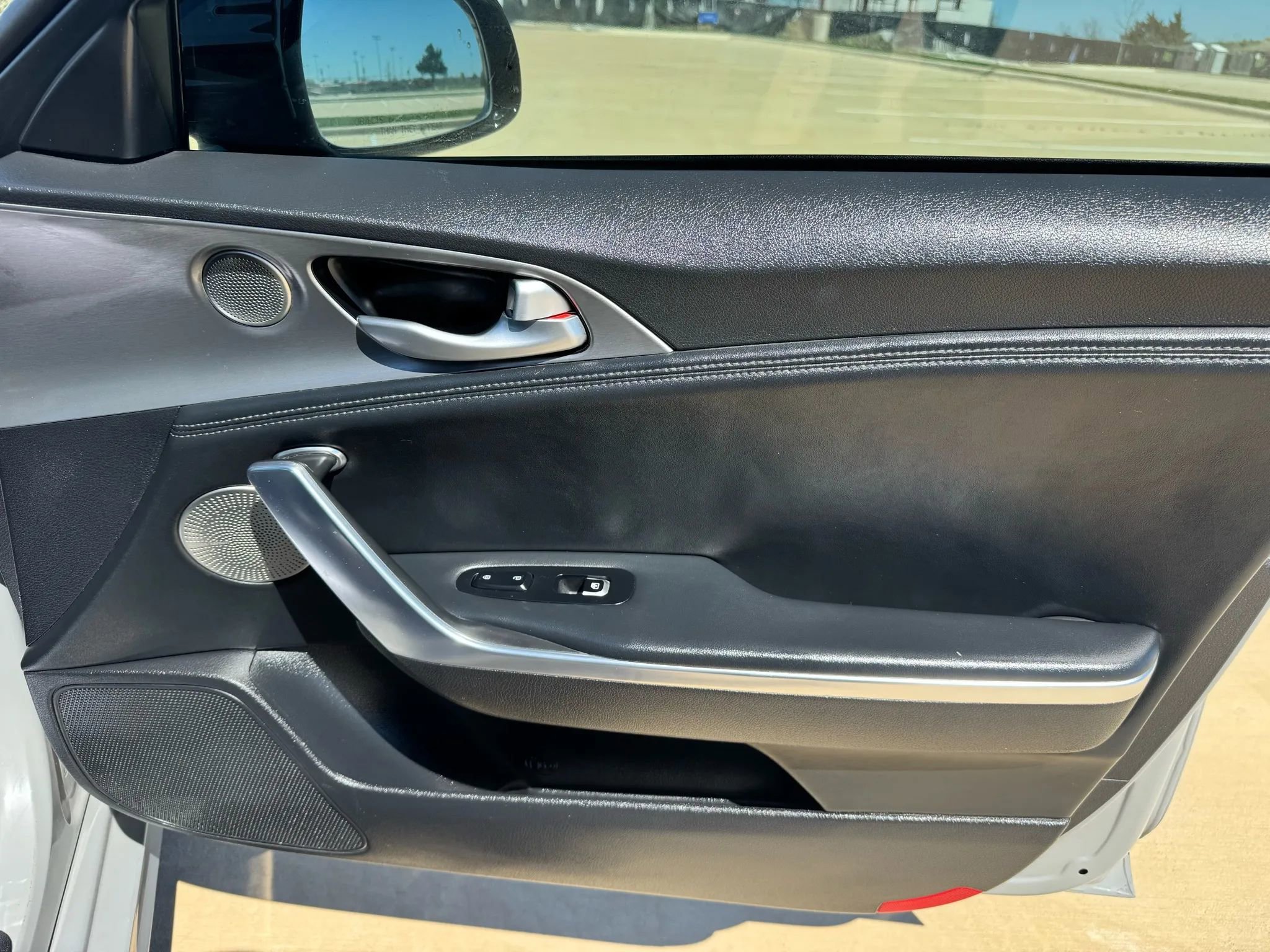 Used 2019 Kia Stinger GT1 image 38