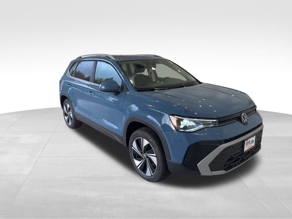 New 2025 Volkswagen Taos SE image 7