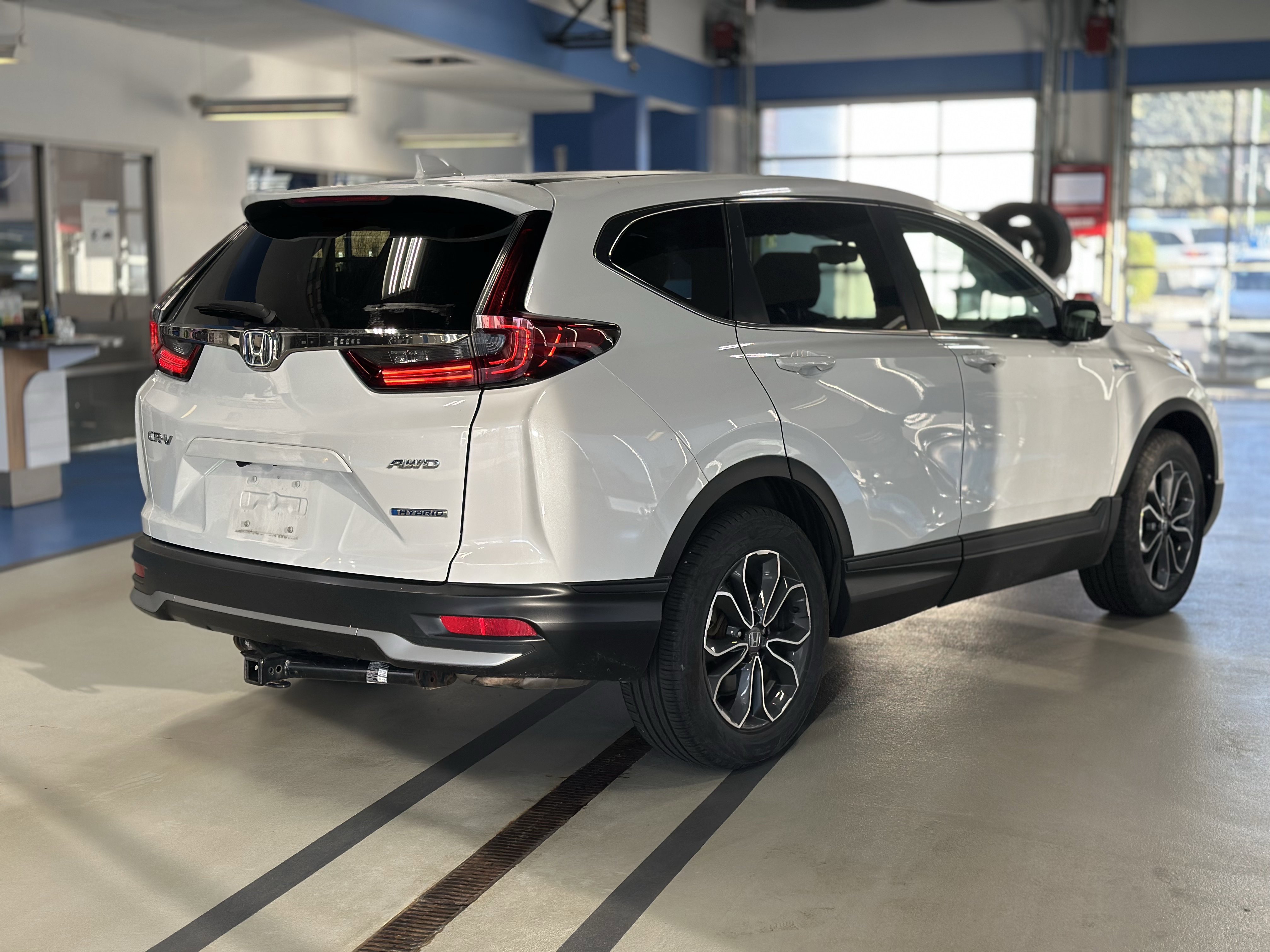 Used 2021 Honda CR-V EX-L image 5