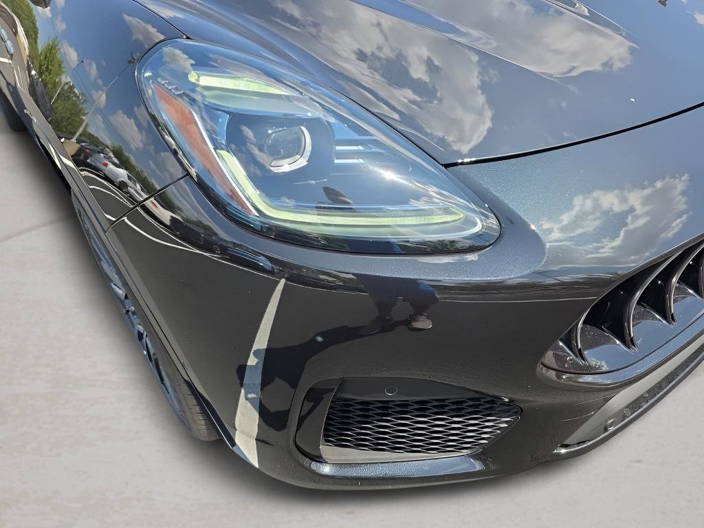 New 2025 Maserati Grecale GT image 10