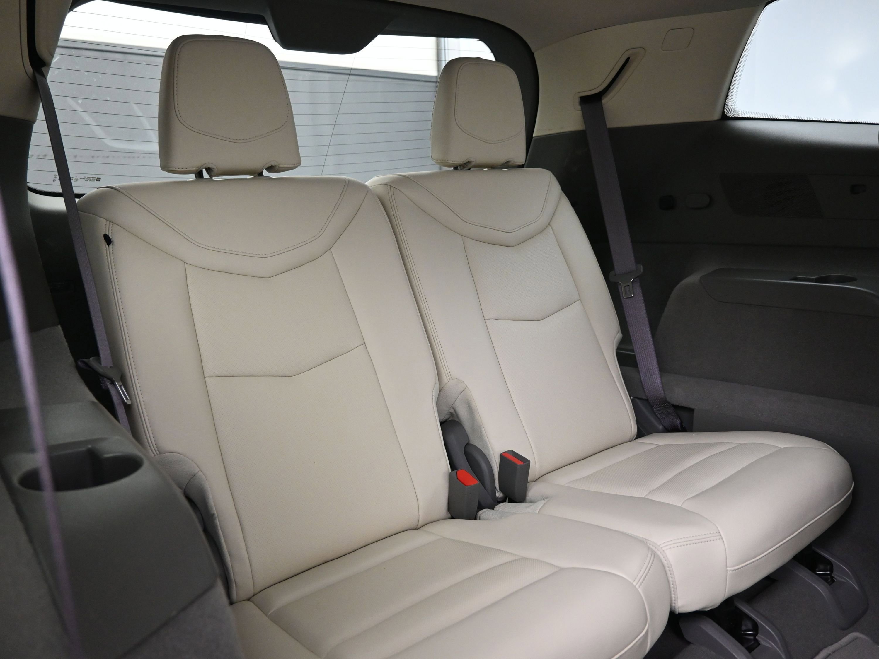 Used 2023 Cadillac XT6 Premium Luxury image 13