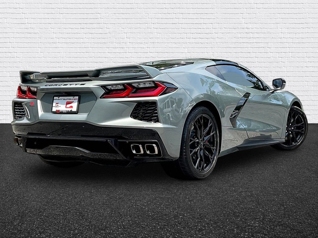 Used 2024 Chevrolet Corvette Stingray Premium Cpe w/ Z51 Performance Package RWD image 6