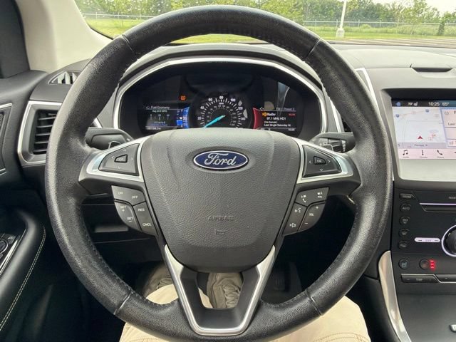 Used 2016 Ford Edge Titanium w/ Equipment Group 301A AWD/4WD image 49