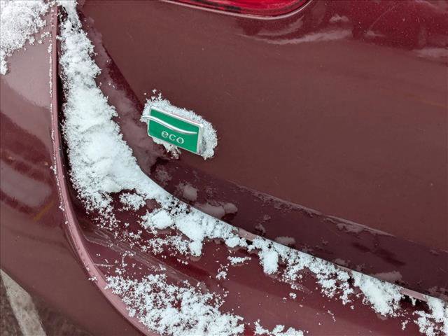 Used 2014 Chevrolet Malibu LT w/ Power Convenience Package image 12