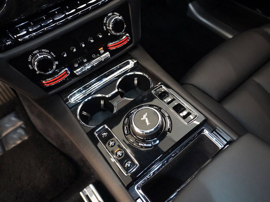 Certified 2022 Rolls-Royce Ghost image 22