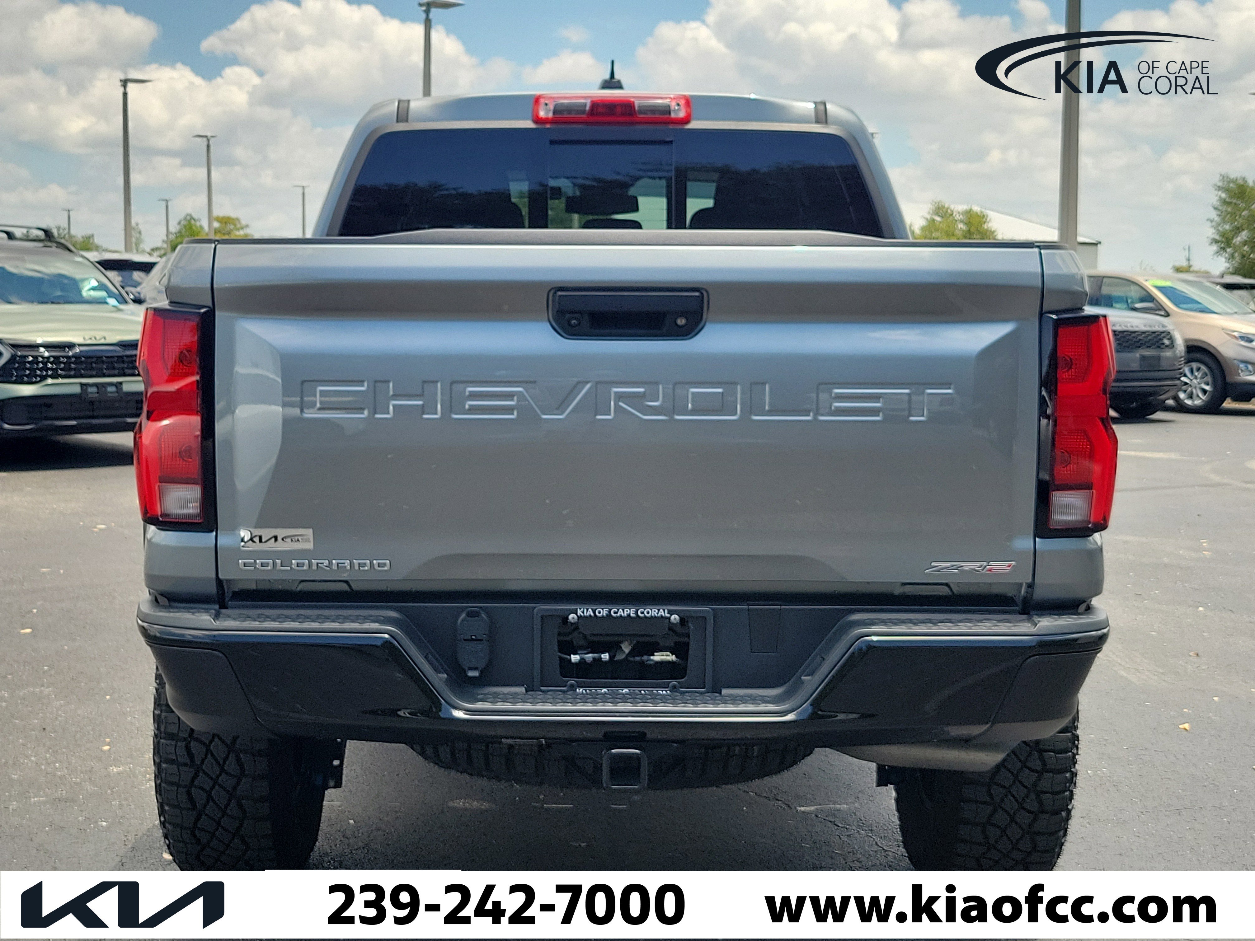 Used 2024 Chevrolet Colorado ZR2 AWD/4WD image 5