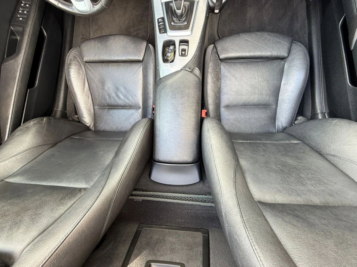 Used 2014 BMW Z4 sDrive35i RWD image 41