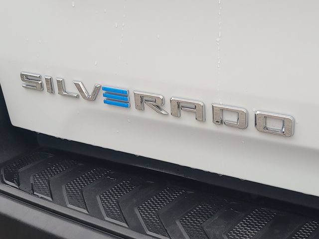 New 2026 Chevrolet Silverado EV LT w/ Plus Package AWD/4WD image 9