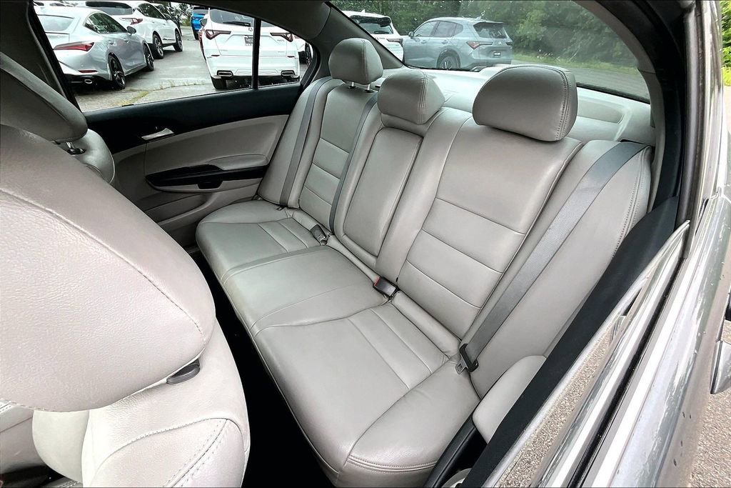 Used 2012 Honda Accord LX image 33