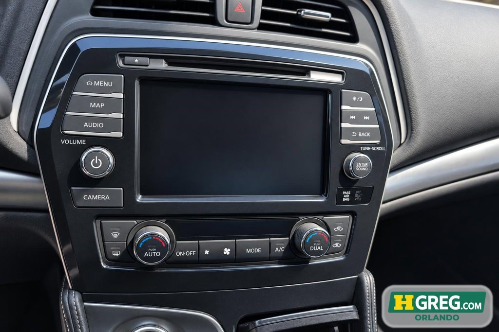 Used 2021 Nissan Maxima 3.5 SV w/ Floor Mat Group FWD image 13