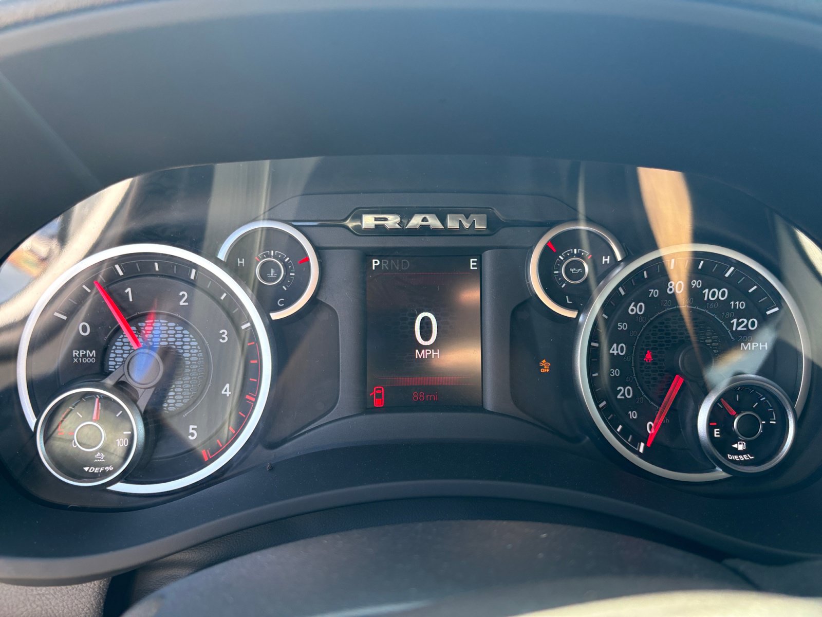 New 2026 RAM 3500 Tradesman w/ Chrome Appearance Group A AWD/4WD image 14