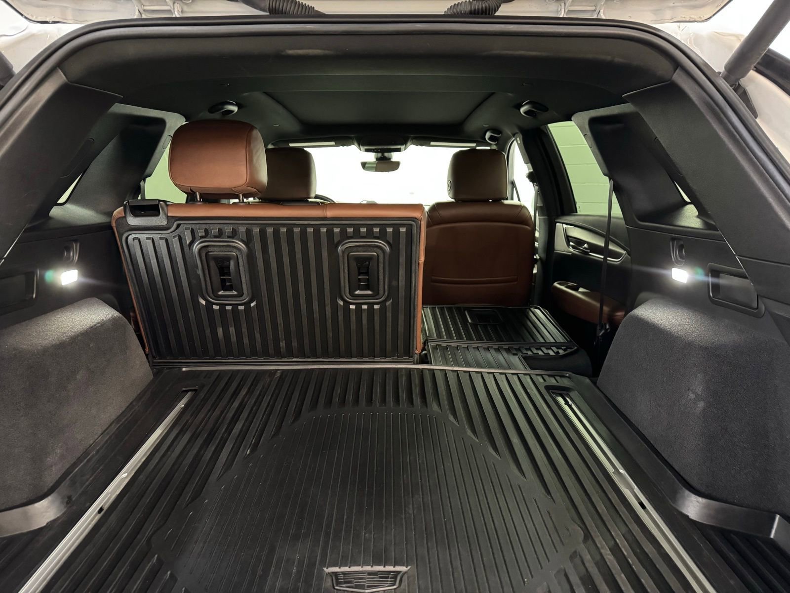 Used 2022 Cadillac XT5 Premium Luxury w/ Technology Package image 36