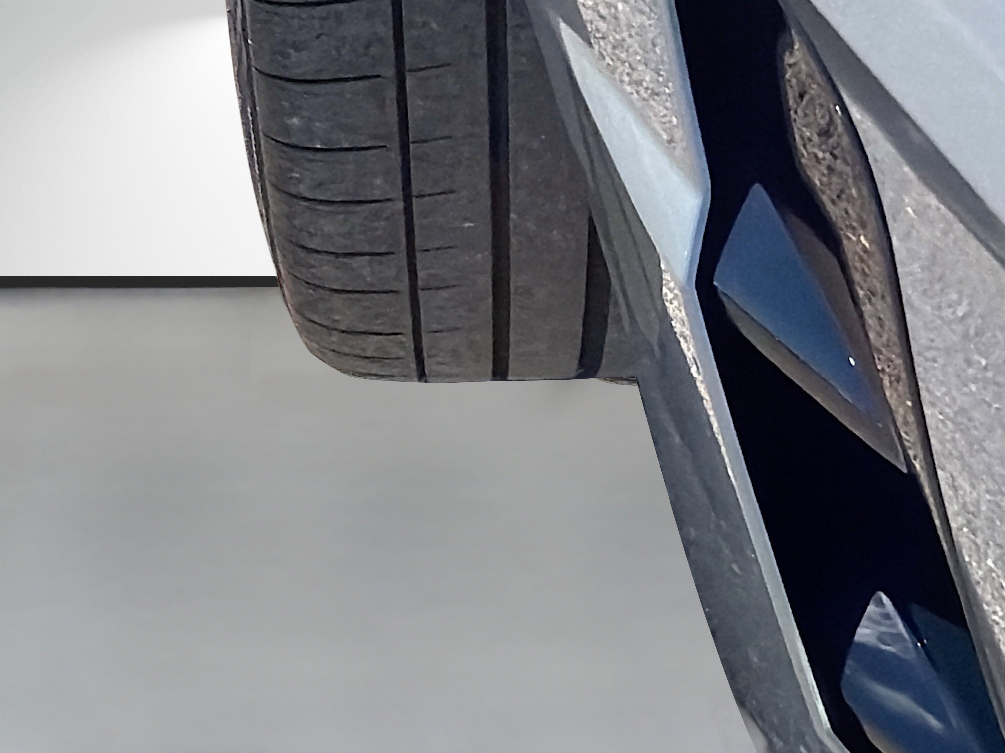 Used 2023 BMW Z4 M40i w/ Premium Package image 39