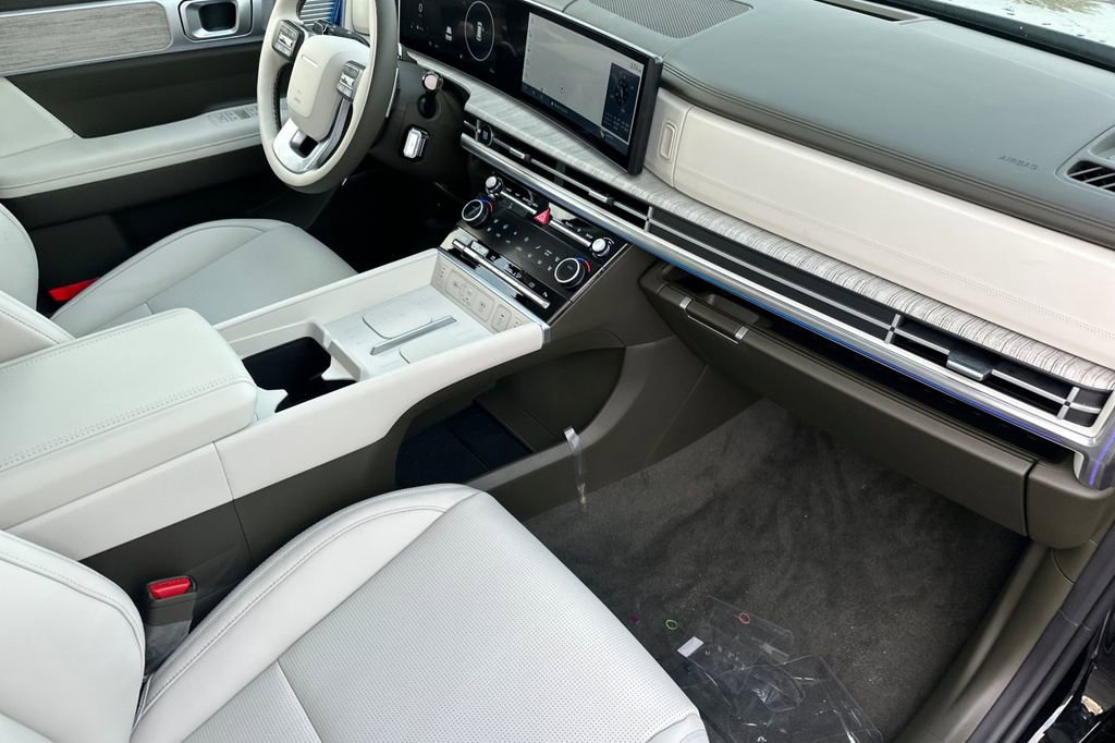 New 2025 Hyundai Santa Fe Calligraphy image 12