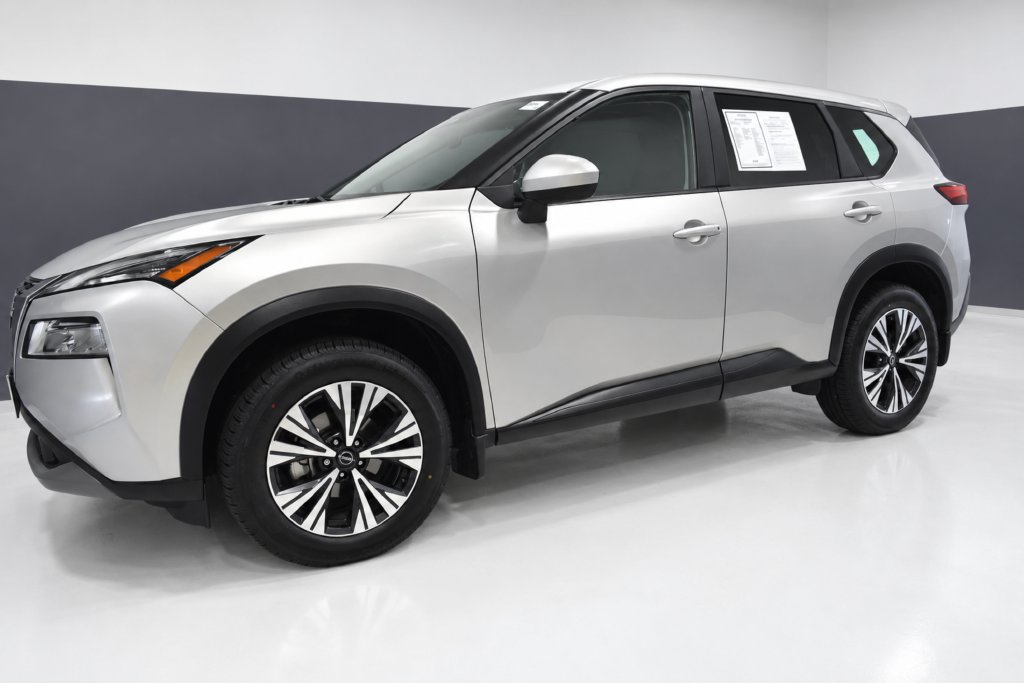 Certified 2023 Nissan Rogue SV AWD/4WD image 2