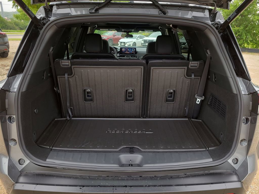 New 2026 Nissan Pathfinder Rock Creek AWD/4WD image 8