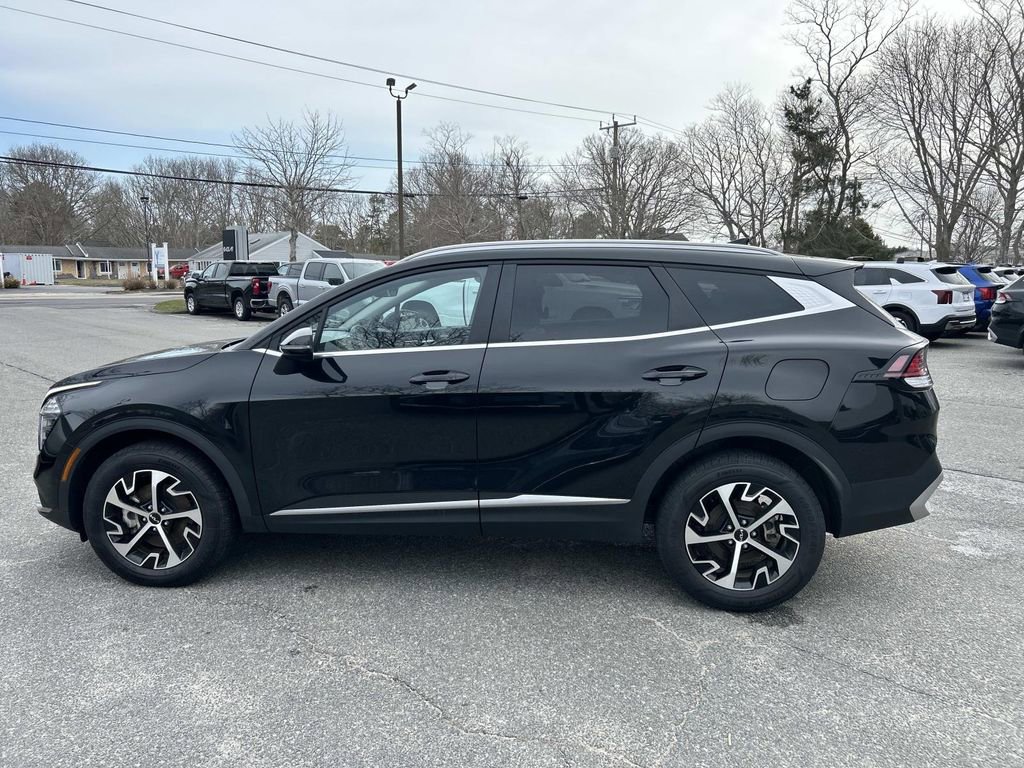 Certified 2025 Kia Sportage EX image 6