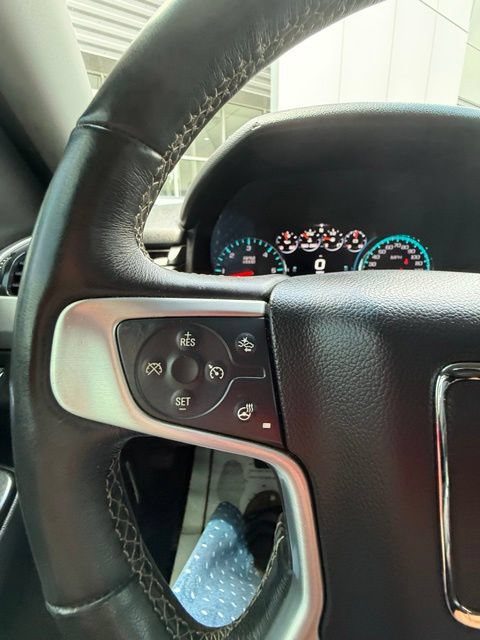 Used 2017 GMC Yukon SLT w/ Open Road Package RWD image 12