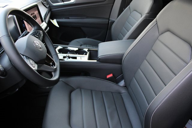 New 2025 Volkswagen Atlas Cross Sport SEL image 7