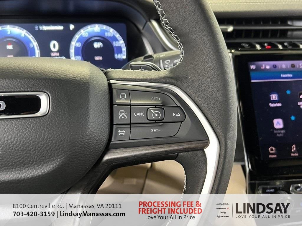 New 2025 Jeep Grand Cherokee L Limited w/ Luxury Tech Group II image 46