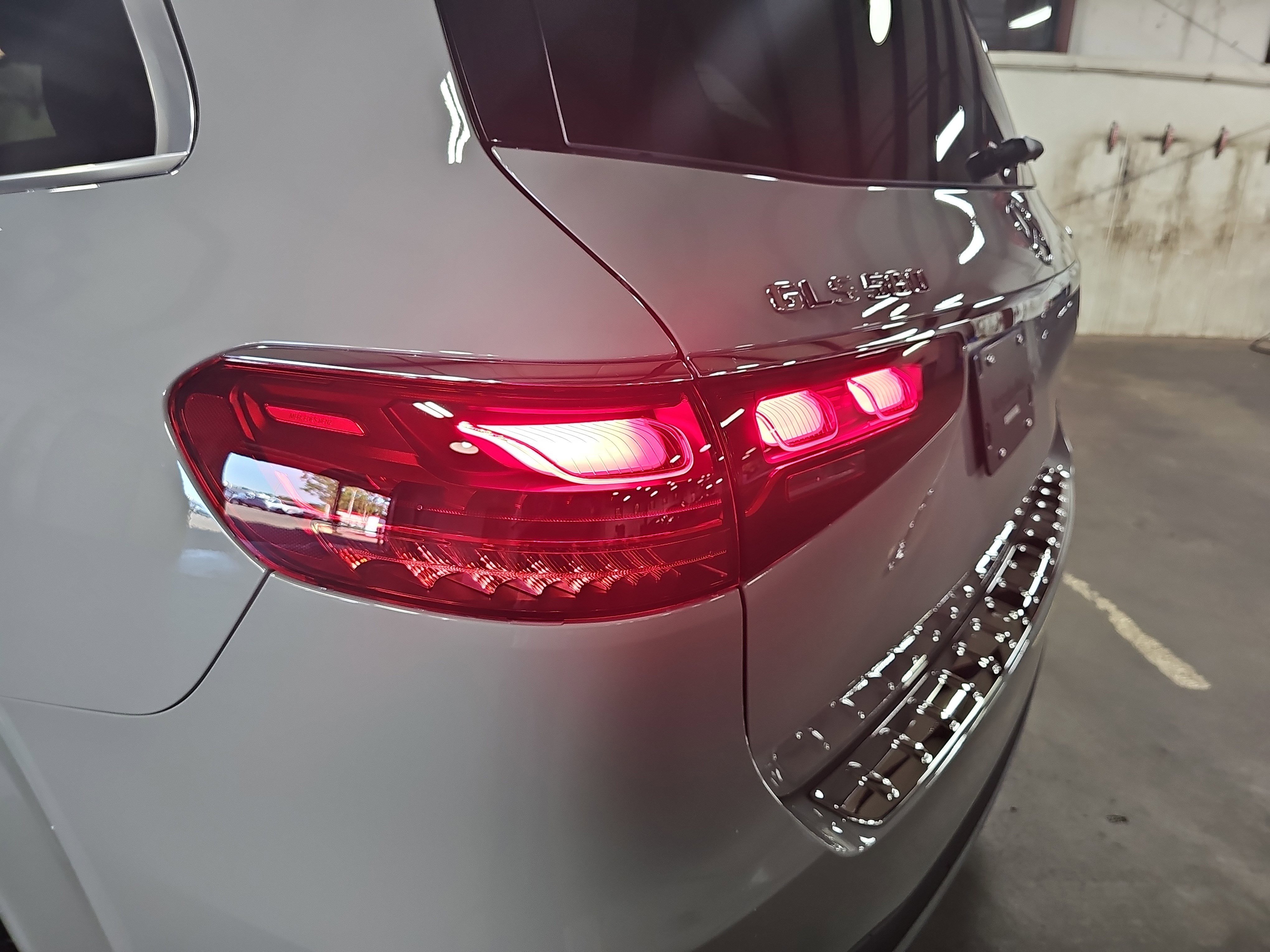 New 2026 Mercedes-Benz GLS 580 4MATIC image 37