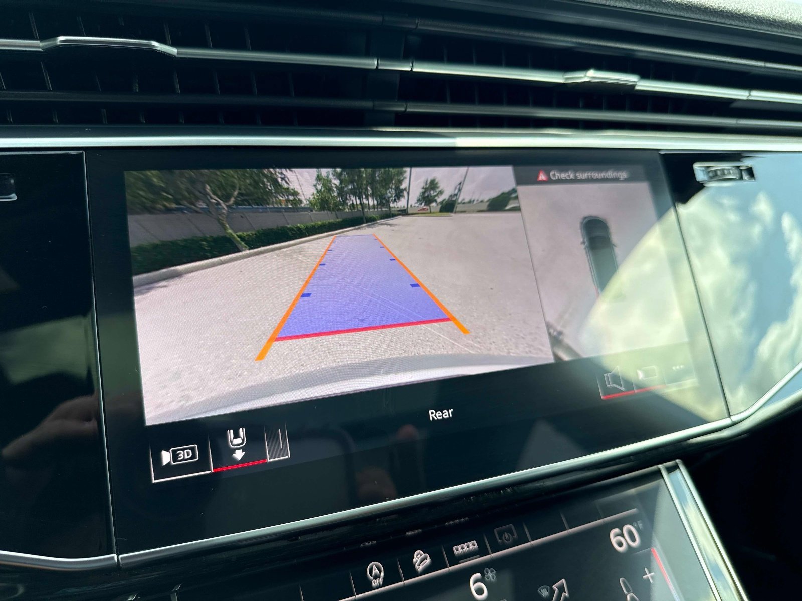 Certified 2025 Audi Q7 3.0T Premium Plus AWD/4WD image 24