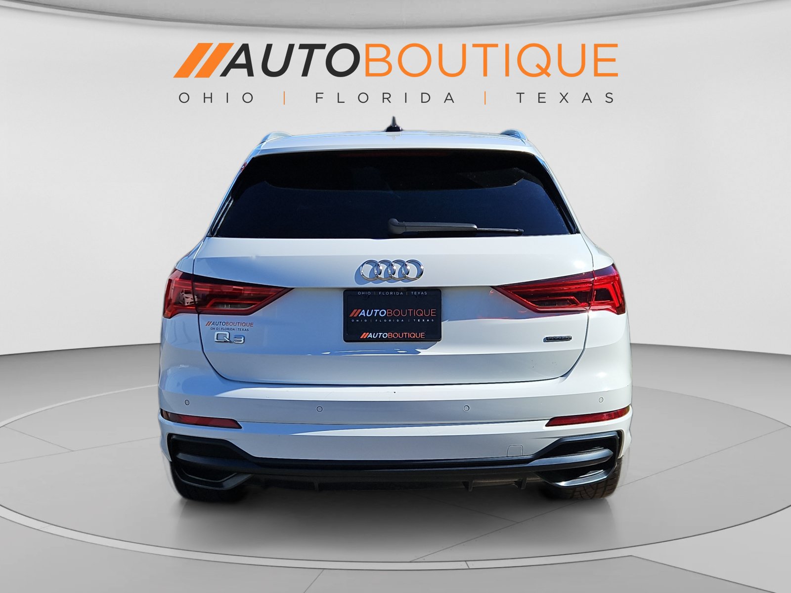 Used 2020 Audi Q3 2.0T Premium Plus w/ Premium Plus Package AWD/4WD image 4