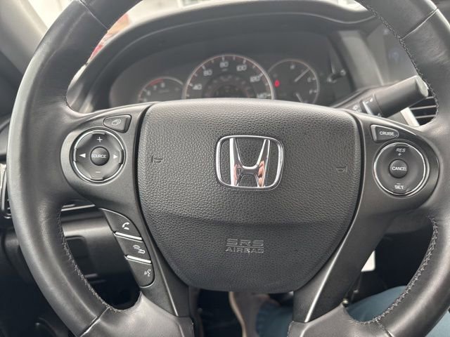 Used 2015 Honda Accord Sport image 16