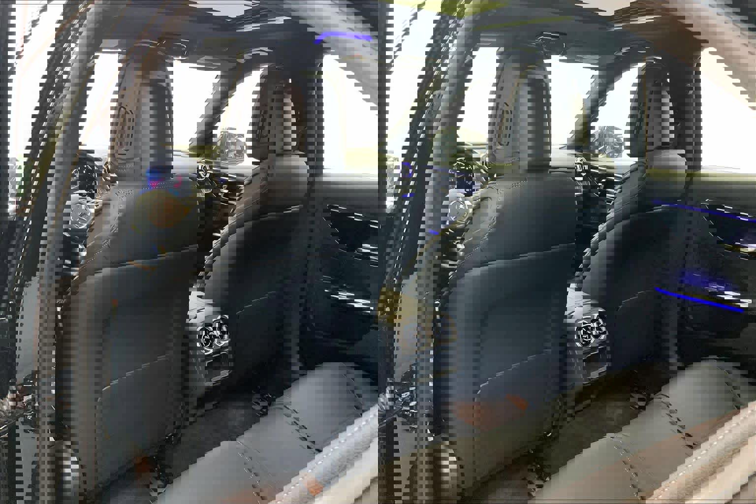 Certified 2023 Mercedes-Benz C 300 Sedan image 17