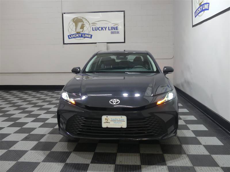 Used 2025 Toyota Camry LE w/ Convenience Package AWD/4WD image 2