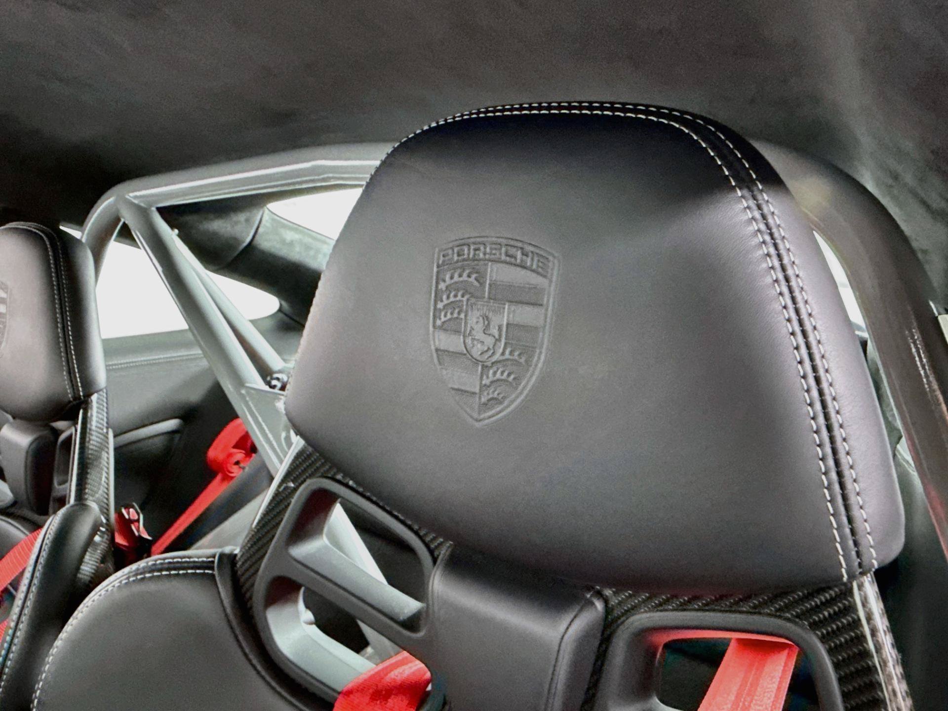 Used 2018 Porsche 911 GT3 RWD image 40