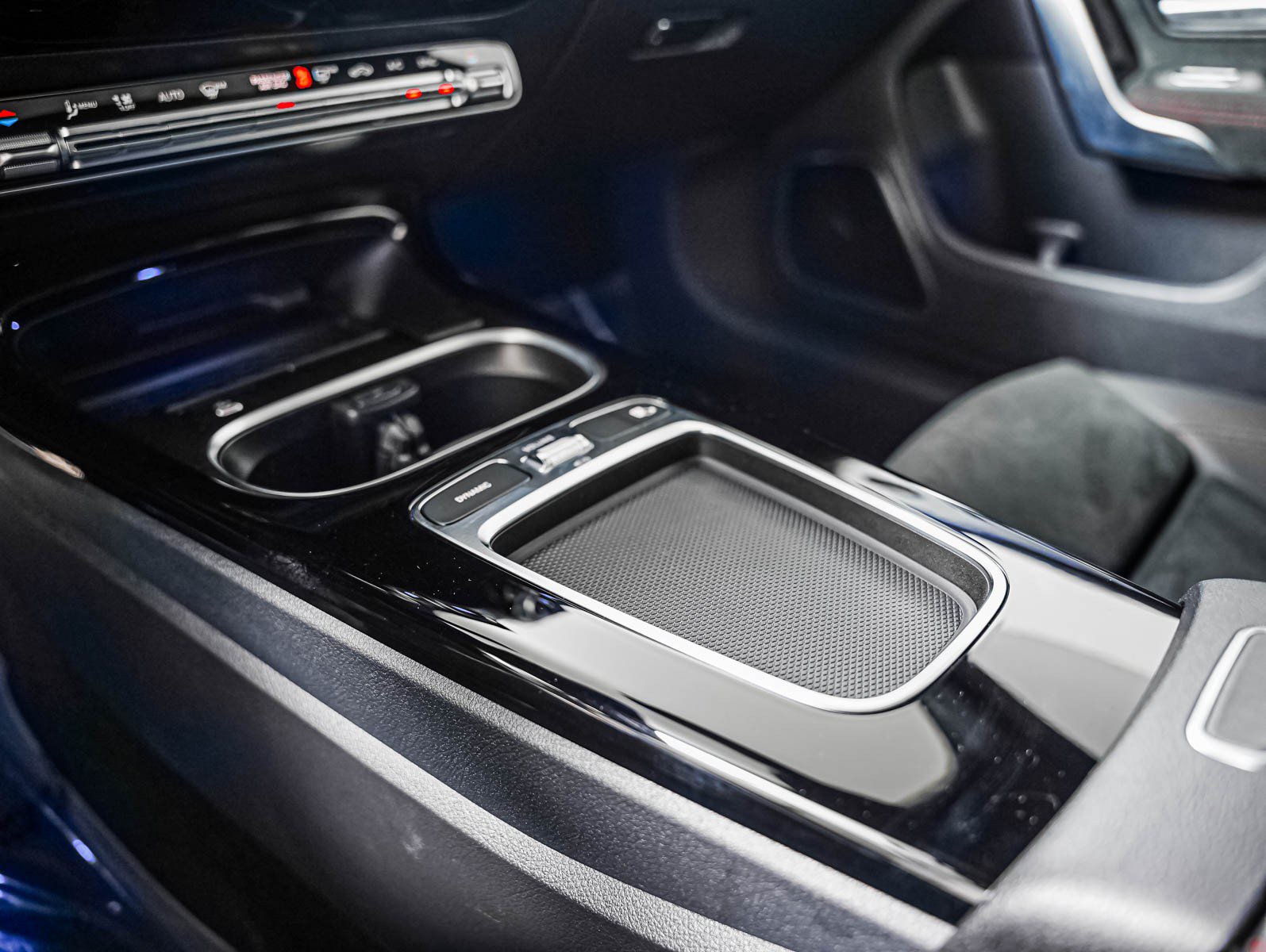 Certified 2025 Mercedes-Benz CLA 35 AMG 4MATIC image 15