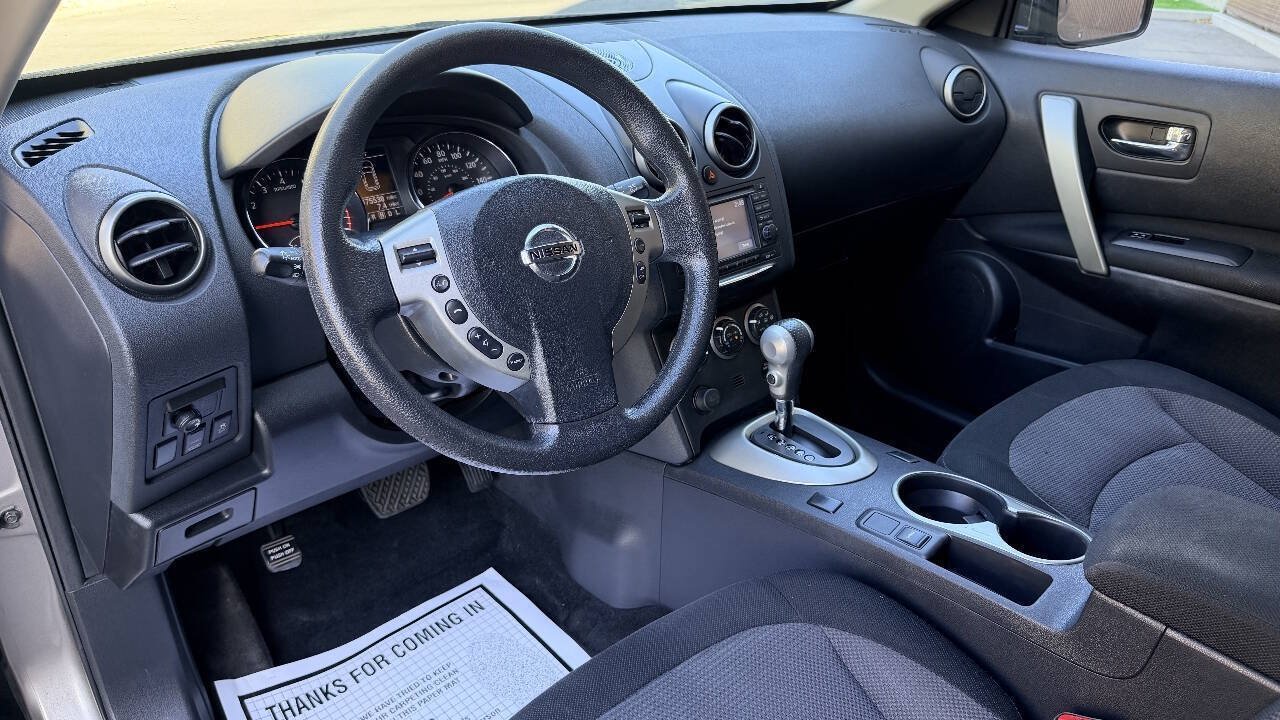 Used 2012 Nissan Rogue SV w/ Premium Pkg AWD/4WD image 10