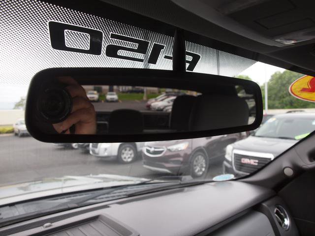 Used 2012 Ford F150 XLT w/ XLT Chrome Pkg AWD/4WD image 11