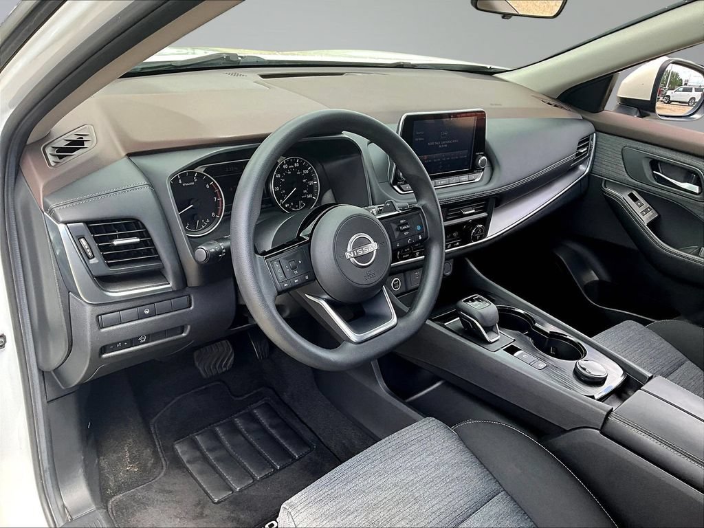 Used 2023 Nissan Rogue SV AWD/4WD image 19
