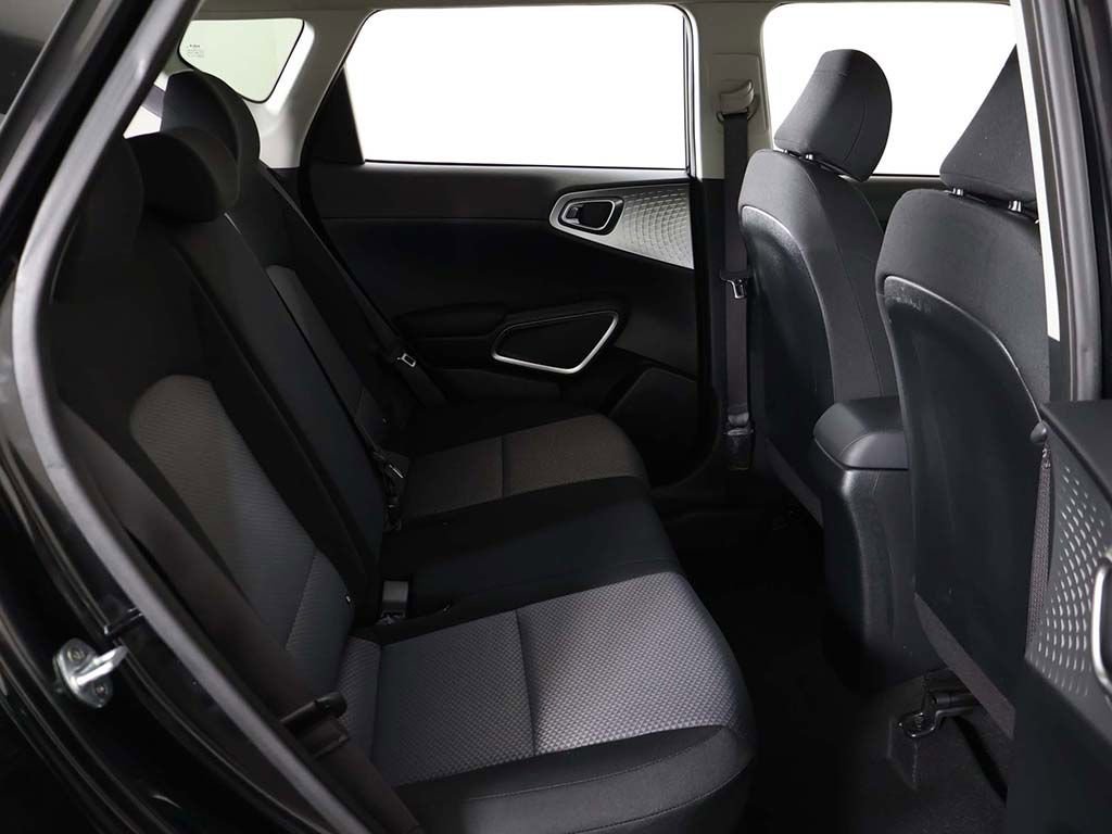 Used 2022 Kia Soul LX FWD image 30