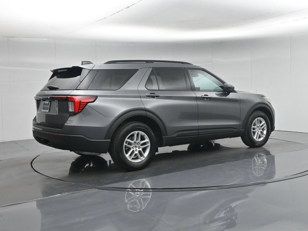 New 2026 Ford Explorer Active RWD image 26