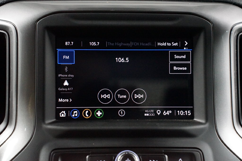 Used 2024 Chevrolet Silverado 1500 Custom w/ Turbomax Blackout Package RWD image 17