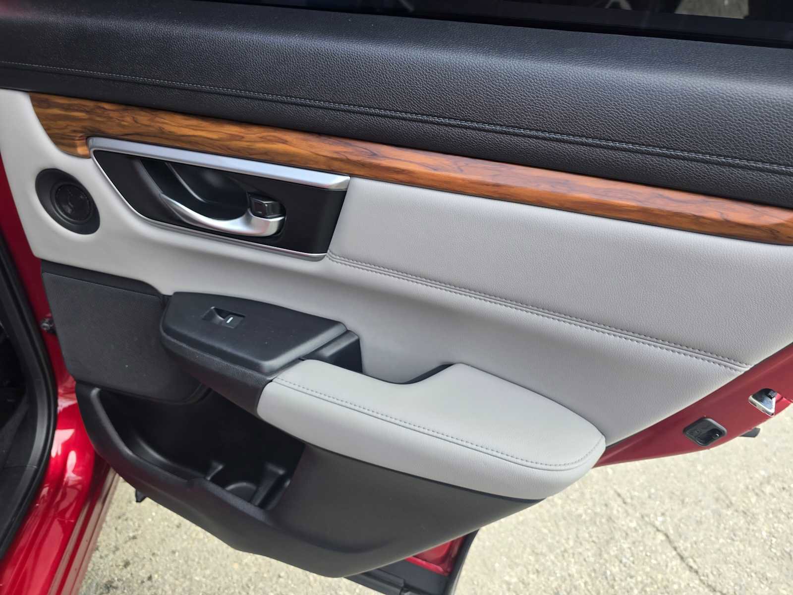 Used 2022 Honda CR-V EX-L image 14