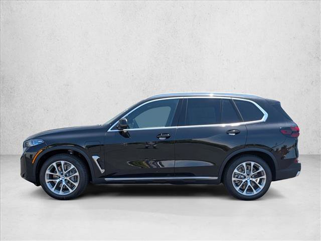 New 2026 BMW X5 xDrive50e w/ Executive Package AWD/4WD image 7