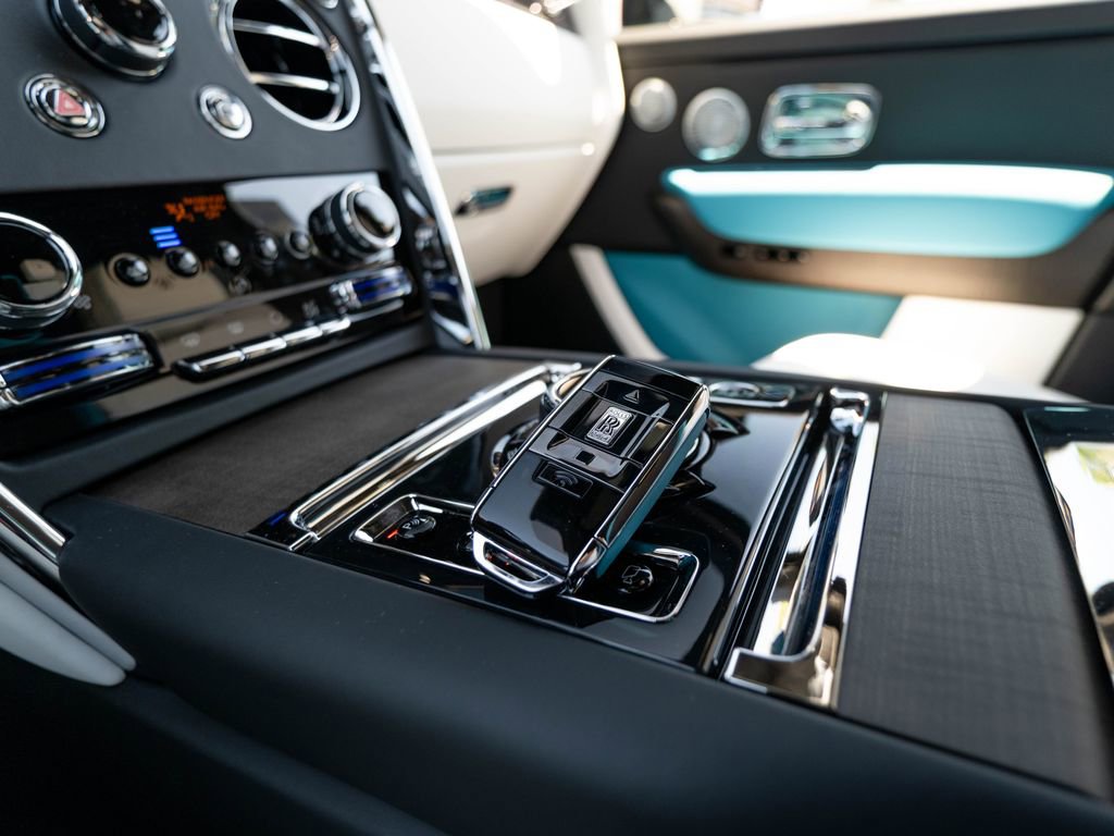 New 2026 Rolls-Royce Cullinan AWD/4WD image 38